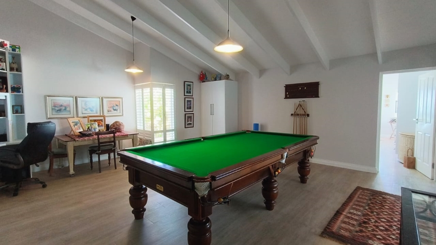 4 Bedroom Property for Sale in Dana Bay Western Cape